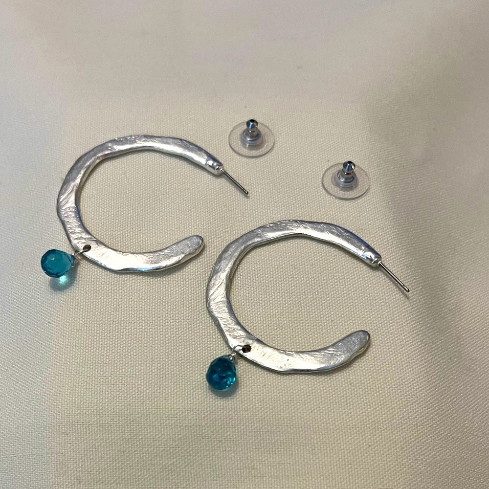 Elegant Silver Hoop Earrings with Blue Accent - Picture 10 of 16